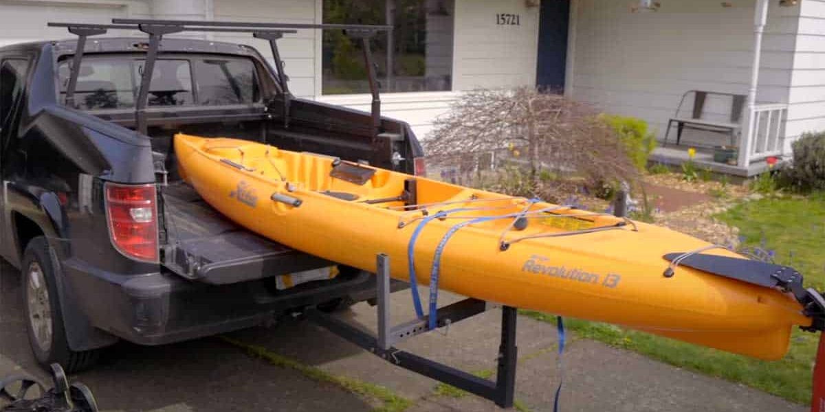 How to Tie down a Kayak in a Truck Bed How to Tie down a Kayak in a Truck Bed