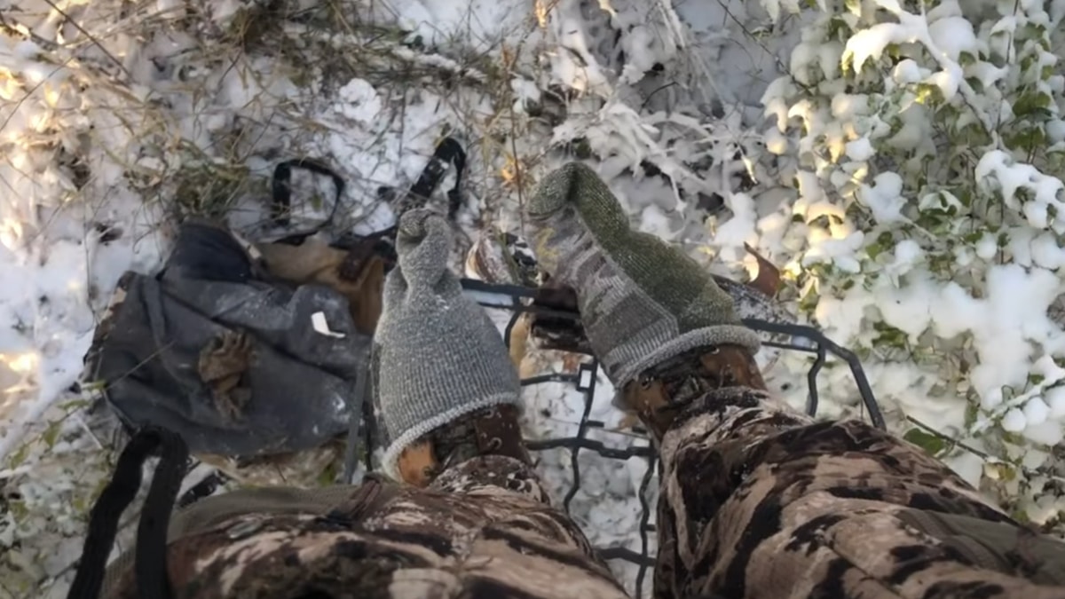 How to Keep Your Feet Warm While Hunting Recreational Hobbies