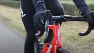 What to Wear When Cycling in Cold Weather What to Wear When Cycling in Cold Weather